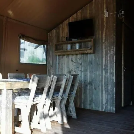 Nice Tent With Swimming Pool Fermo